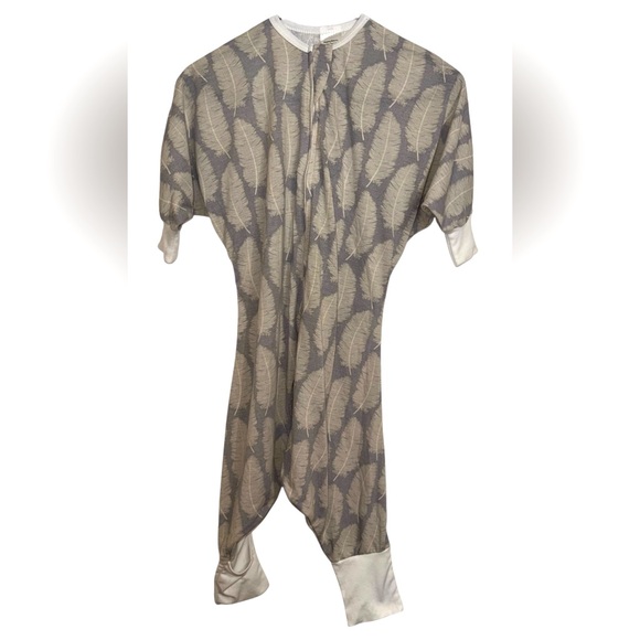 Sleeping baby zip Cozy Gray Feather Print Kids Pajamas 2 3 T - Picture 1 of 5